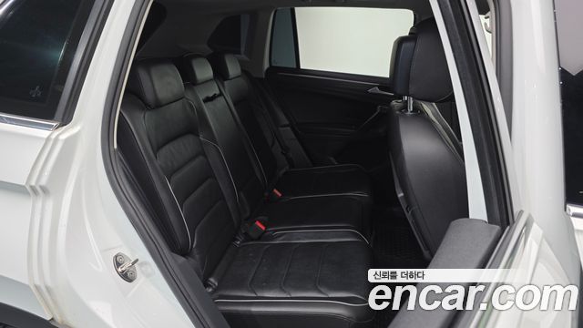 Volkswagen Tiguan (II) 2.0 TDI 4Motion Prestige 2020 — фото 12