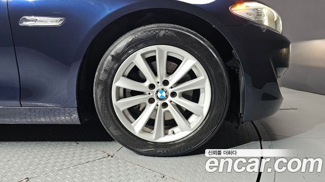 BMW 5 Series (F10) 520d 2011 — фото 5