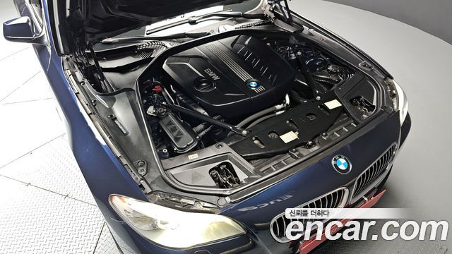BMW 5 Series (F10) 520d 2011 — фото 6