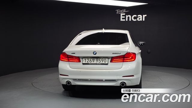 BMW 5 Series (G30) 520d Luxury Plus 2020 — фото 4