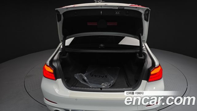 BMW 5 Series (G30) 520d Luxury Plus 2020 — фото 20