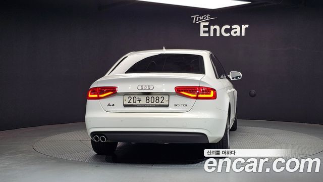 Audi A4 30 TDI B8 2015 — фото 4