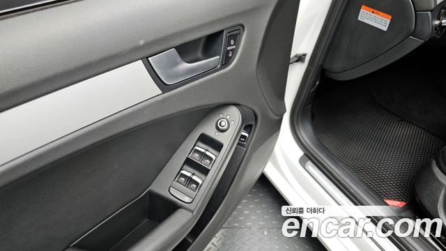 Audi A4 30 TDI B8 2015 — фото 18