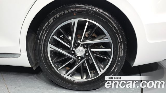 Hyundai Grandeur (IG) 3.0 LPi Rent Car Premium 2021 — фото 5