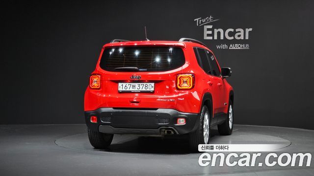 Jeep Renegade 2.4 Limited 2021 — фото 4