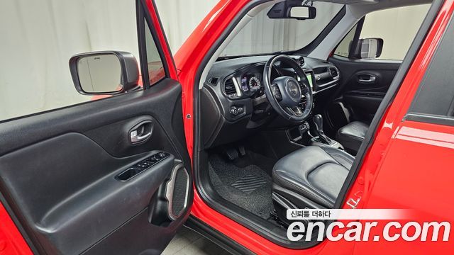 Jeep Renegade 2.4 Limited 2021 — фото 10