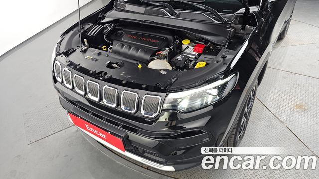 Jeep Compass (II) 2.4 Limitied AWD 2022 — фото 6