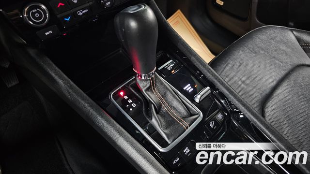 Jeep Compass (II) 2.4 Limitied AWD 2022 — фото 9