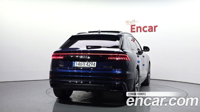 Audi Q8 (4M) 55 TFSI Quattro Premium 2022 — фото 4