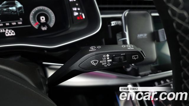 Audi Q8 (4M) 55 TFSI Quattro Premium 2022 — фото 9