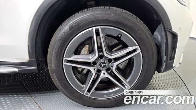 Mercedes-Benz GLC-Class (X253) GLC300e 4MATIC 2022 — фото 5