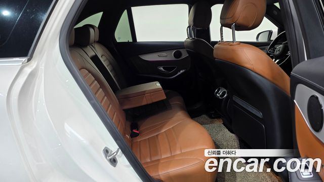 Mercedes-Benz GLC-Class (X253) GLC300e 4MATIC 2022 — фото 12