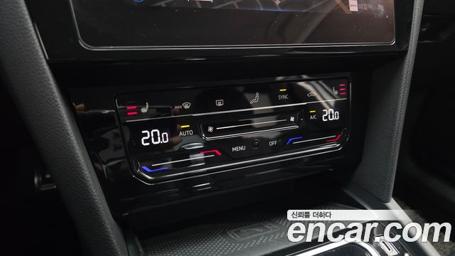 Volkswagen Passat GT (B8) 2.0 TDI Premium 2022 — фото 17