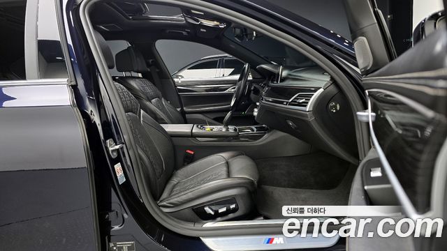 BMW 7 Series (G11) 740Li xDrive M Sport Package 2018 — фото 10