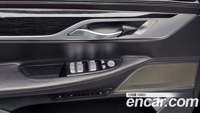 BMW 7 Series (G11) 740Li xDrive M Sport Package 2018 — фото 16