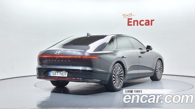 Hyundai Grandeur Hybrid (GN7) Calligraphy 2023 — фото 2