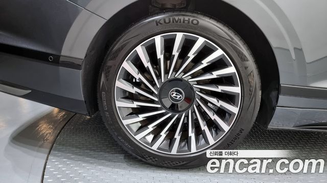 Hyundai Grandeur Hybrid (GN7) Calligraphy 2023 — фото 5