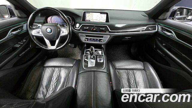 BMW 7 Series (G11) 740Li xDrive M Sport Package 2017 — фото 7