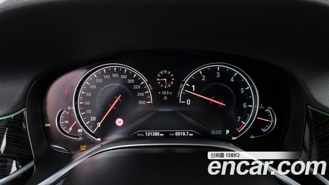 BMW 7 Series (G11) 740Li xDrive M Sport Package 2017 — фото 8