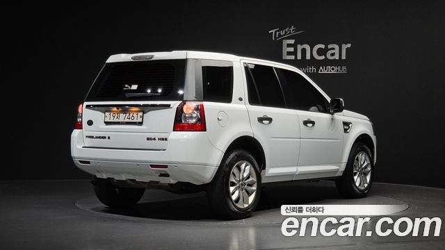 Land Rover Freelander 2 2.2 SD4 HSE 2011 — фото 2