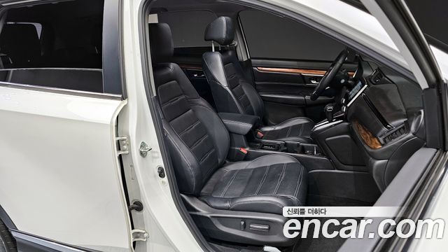 Honda CR-V (V) 1.5 Touring 4WD 2017 — фото 12