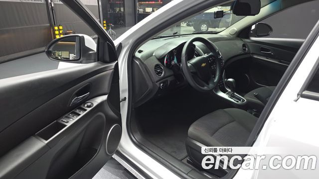 Chevrolet Amazing New Cruze 1.8 LT 2015 — фото 10