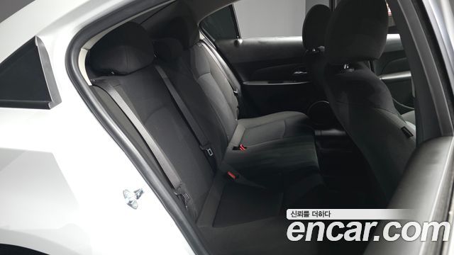 Chevrolet Amazing New Cruze 1.8 LT 2015 — фото 12