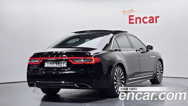 Lincoln Continental (X) 3.0 Presidential AWD 2017 — фото 2