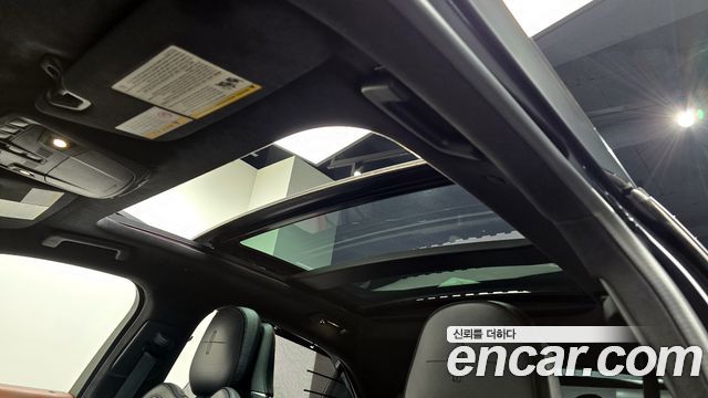 Lincoln Continental (X) 3.0 Presidential AWD 2017 — фото 18