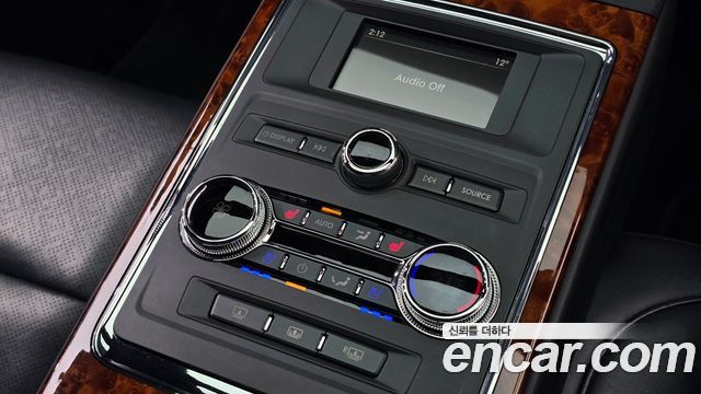 Lincoln Continental (X) 3.0 Presidential AWD 2017 — фото 20