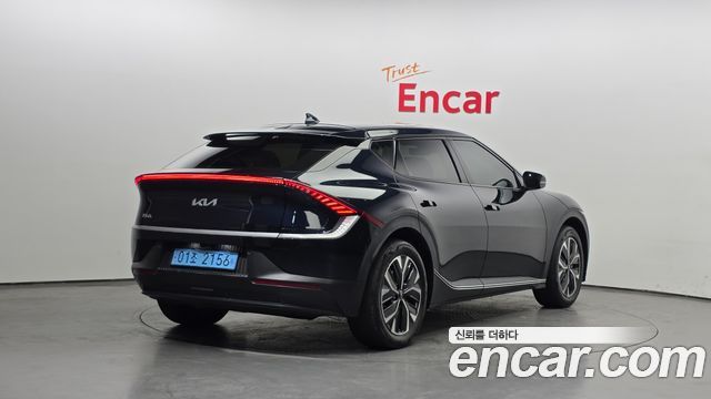 Kia EV6 Long Range Air 2023 — фото 2