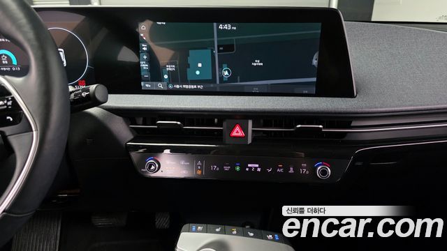 Kia EV6 Long Range Air 2023 — фото 17