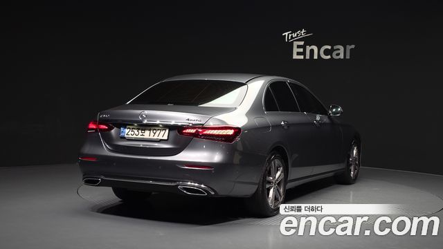 Mercedes-Benz E-Class (W213) E350 4MATIC Avantgarde 2022 — фото 2