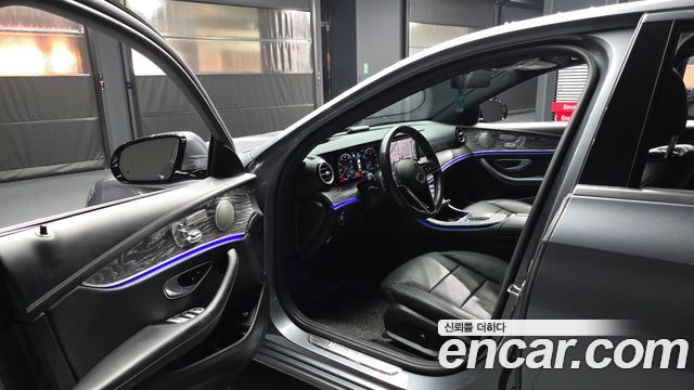 Mercedes-Benz E-Class (W213) E350 4MATIC Avantgarde 2022 — фото 10