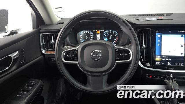 Volvo S60 (III) T5 Momentum 2020 — фото 12