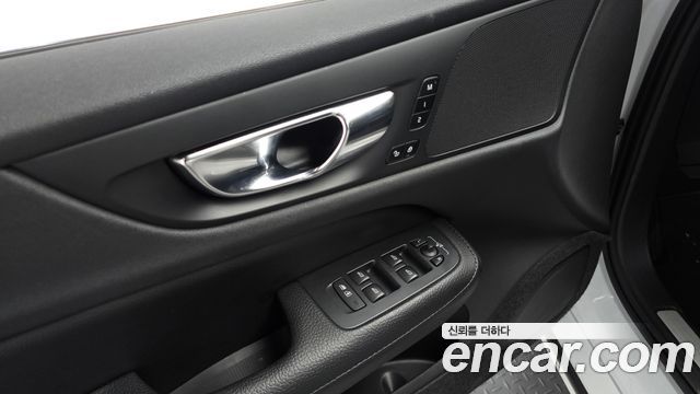 Volvo S60 (III) T5 Momentum 2020 — фото 18