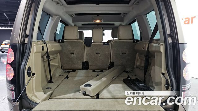 Land Rover Discovery 4 3.0 SDV6 SE 2016 — фото 20