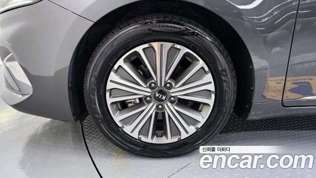 Kia K7 Premier Hybrid Noblesse 2021 — фото 5