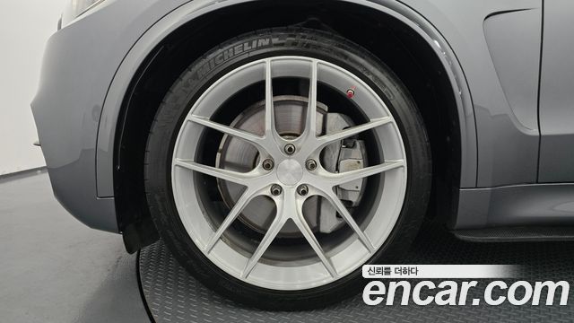 BMW X5 (F15) xDrive M50d 2015 — фото 5