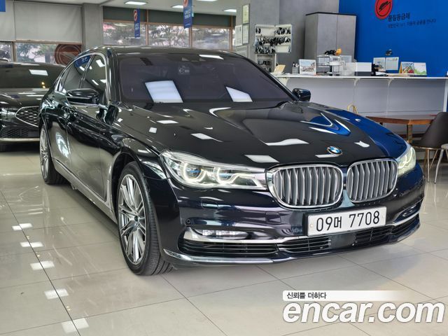 BMW 7 Series (G11) 750Li xDrive Vision 100 Edition 2017 — фото 7