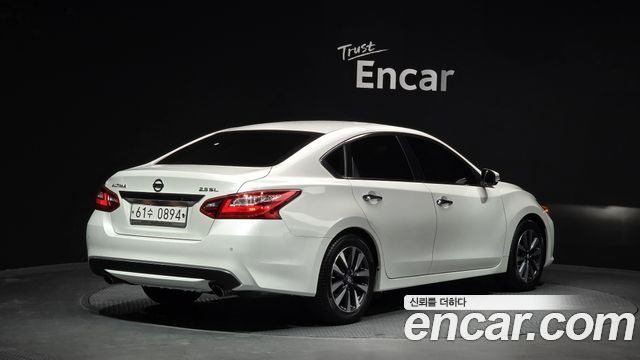 Nissan Altima 2.5 L33 2017 — фото 2