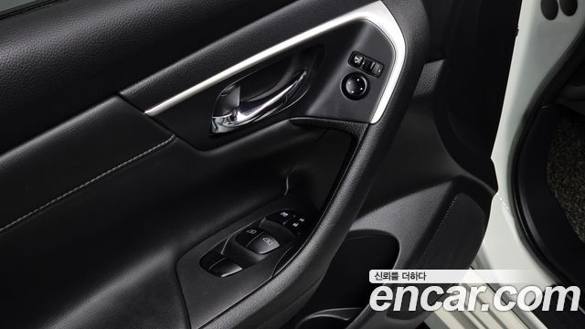 Nissan Altima 2.5 L33 2017 — фото 21