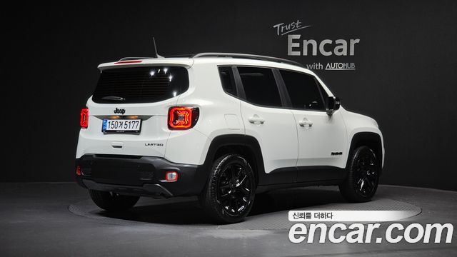 Jeep Renegade 1.3 Limited 2023 — фото 2