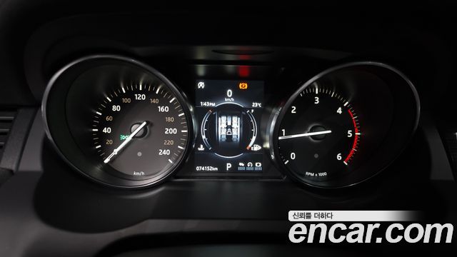 Land Rover Range Rover Evoque 2.0 TD4 HSE Dynamic 2018 — фото 8