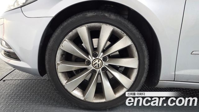 Volkswagen CC 2.0 TDI BlueMotion 2013 — фото 5