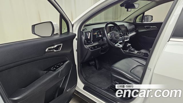 Kia Sportage (V) Diesel 2.0 4WD Prestige 2023 — фото 10