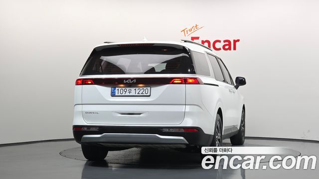 Kia Carnival (IV) Diesel 9-Seater Prestige 2023 — фото 4