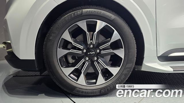 Kia Carnival (IV) Gasoline 7-Seater Signature 2022 — фото 5