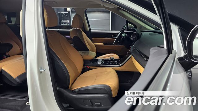 Kia Carnival (IV) Gasoline 7-Seater Signature 2022 — фото 10