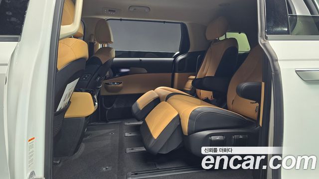 Kia Carnival (IV) Gasoline 7-Seater Signature 2022 — фото 12
